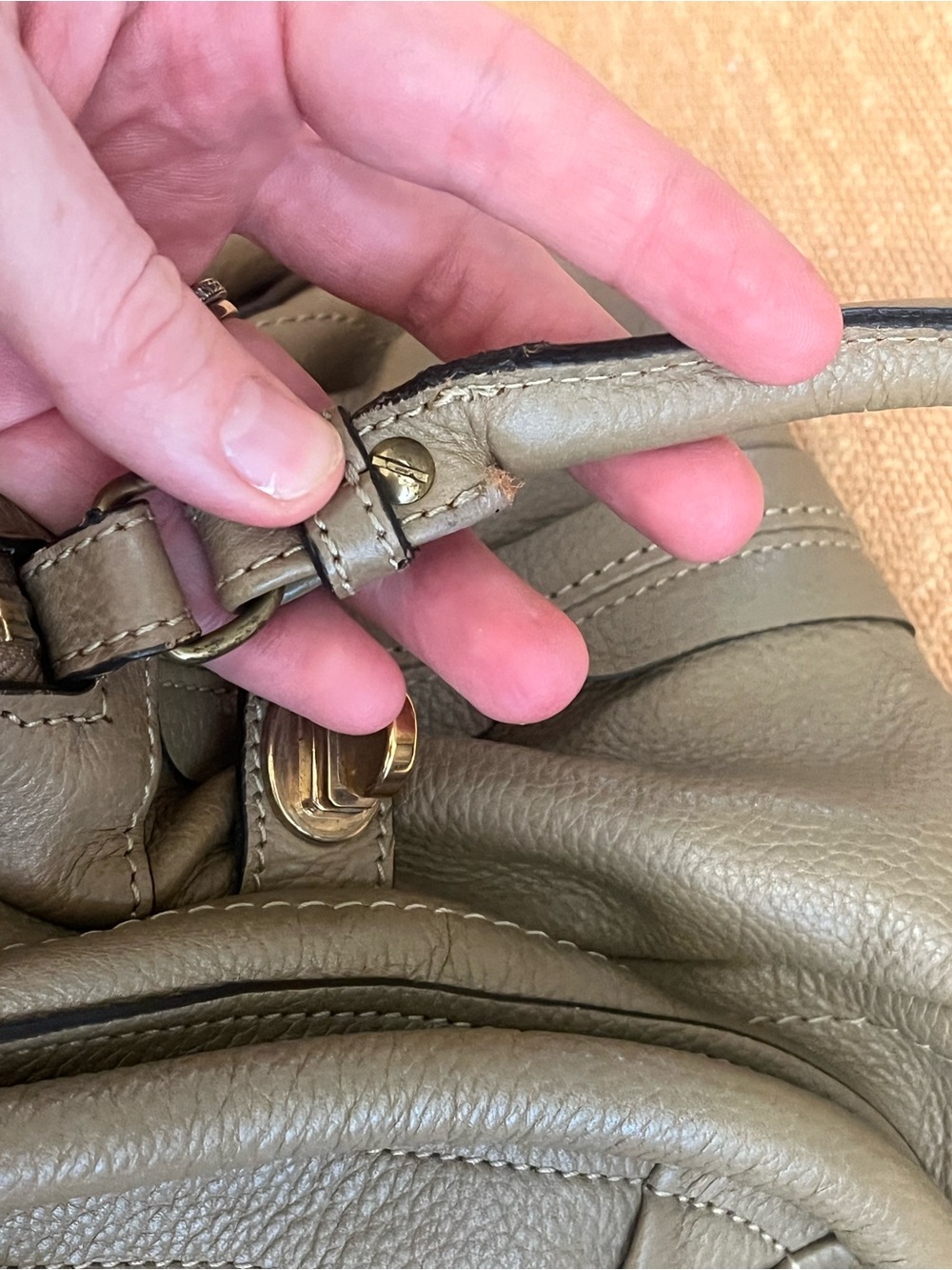 Chloé Paraty Handbag
FLAW * Bag - Women's Handbag - Picture 15 of 15